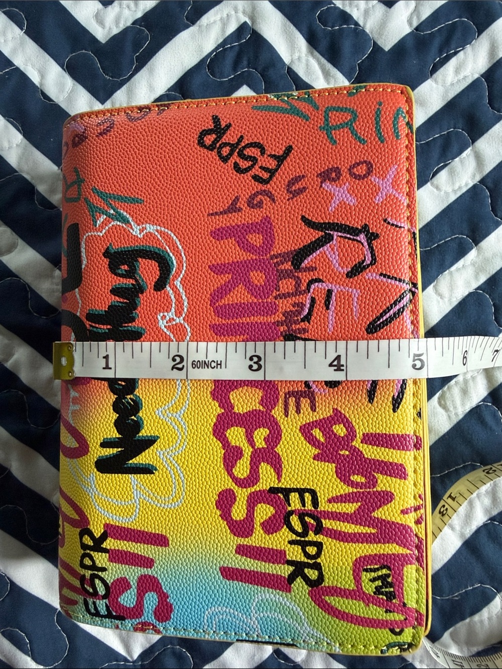 NWT Graffiti Gradient Crossbody Bag - Multicolor - Picture 8 of 9